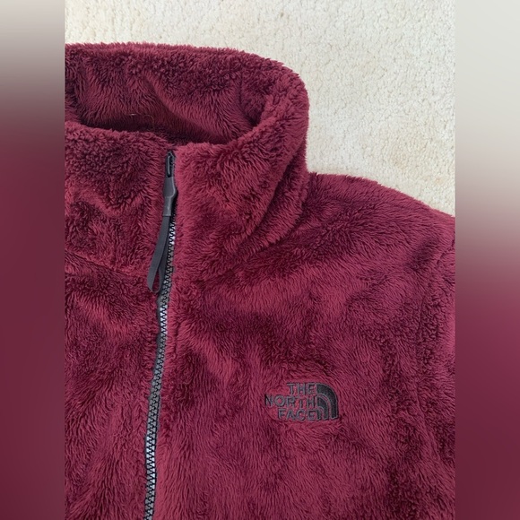 The North Face Women’s Size Medium Shadow Luxe Osito Fleece Jacket in Regal Red - Picture 4 of 11
